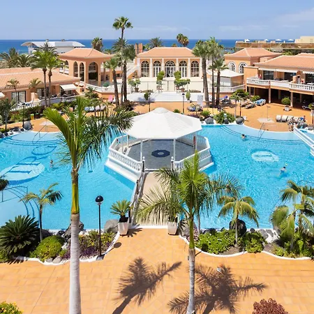 Playa Vistas 2 With Breathtaking Sea View, Only 100 M To The Sea, Heated Pool, Aircondition For A Fee, Wifi